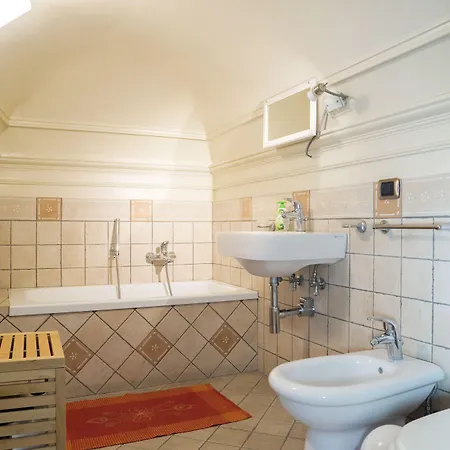 Rossocorallo Bed & Breakfast 4*